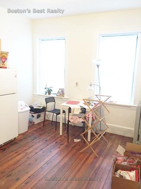 2 bed, 1 bath apartment for rent at 19 Chester St Unit 3, Allston — photo 3 of 5