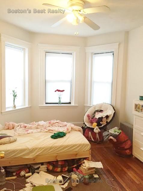 2 bed, 1 bath apartment for rent at 19 Chester St Unit 3, Allston — photo 4 of 5