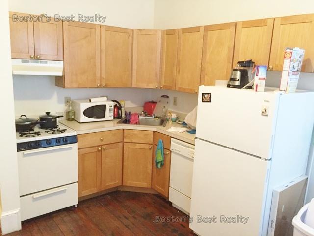 2 bed, 1 bath apartment for rent at 19 Chester St Unit 3, Allston — photo 2 of 5