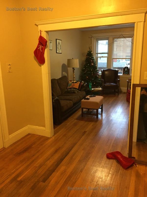 2 bed, 1 bath apartment for rent at 35 Orkney Rd Unit 8, Brighton — photo 3 of 5