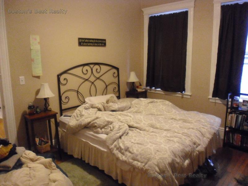 Studio bed, 1 bath apartment for rent at 80 Gordon St Unit 2, Brighton
