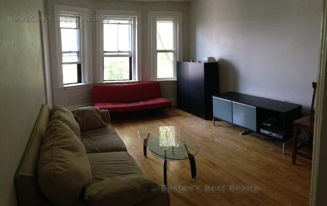 3 bed, 1 bath apartment for rent at 1157 Commonwealth Ave Unit 5, Allston — photo 1 of 6