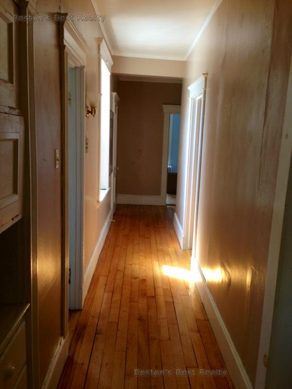 3 bed, 1 bath apartment for rent at 1157 Commonwealth Ave Unit 5, Allston — photo 5 of 6