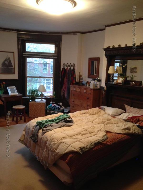 4 bed, 2 bath apartment for rent at 19 Strathmore Rd Unit 3, Coolidge Corner — photo 1 of 5