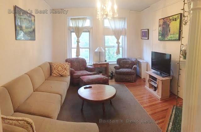 4 bed, 2 bath apartment for rent at 24 Strathmore Rd Unit 2, Brighton — photo 1 of 5