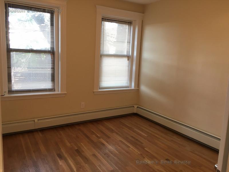 2 bed, 1 bath apartment for rent at 19 Chester St Unit 8, Allston — photo 4 of 5