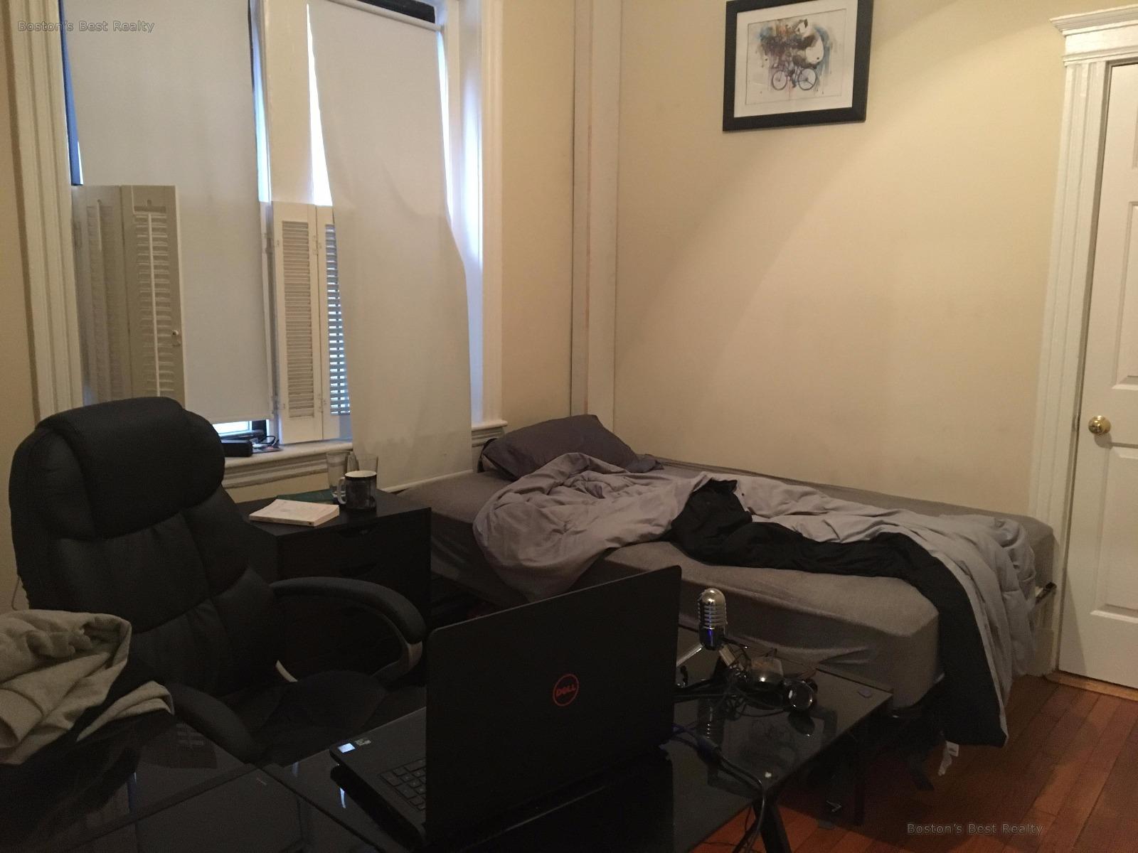 2 bed, 1 bath apartment for rent at 19 Chester St Unit 2, Allston — photo 3 of 4
