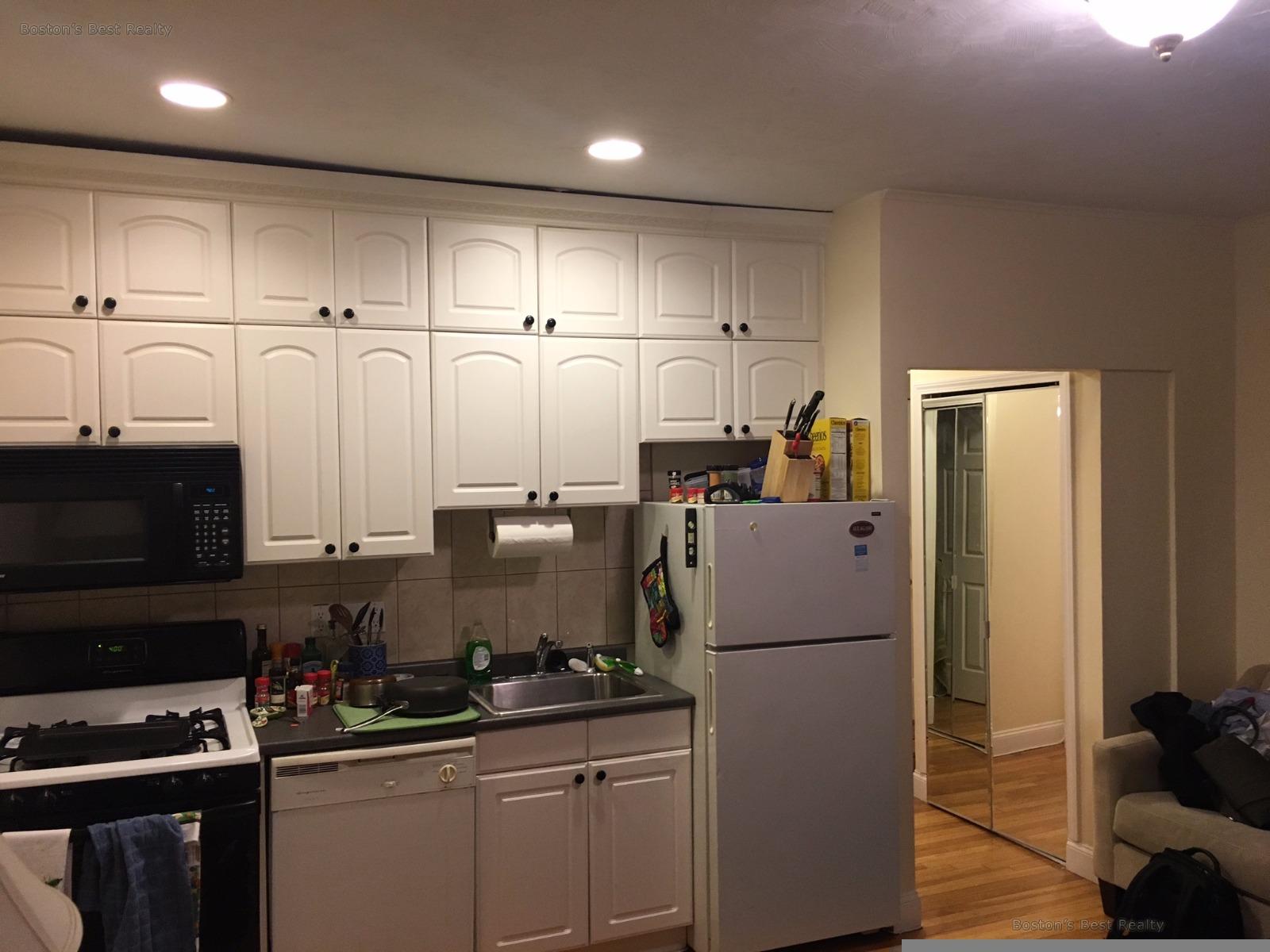 1 bed, 1 bath apartment for rent at 15 Lothian Rd Unit 404, Brighton