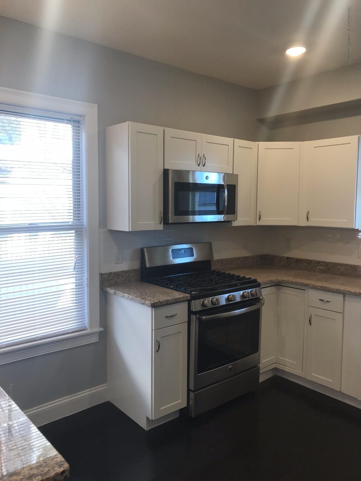 4 bed, 2 bath apartment for rent at 43 Saint Paul St Unit 1, Coolidge Corner — photo 1 of 10