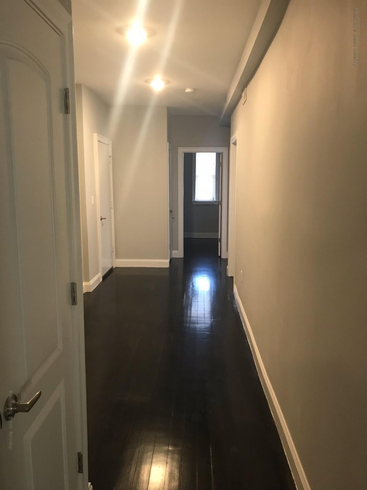 4 bed, 2 bath apartment for rent at 43 Saint Paul St Unit 1, Coolidge Corner — photo 8 of 10