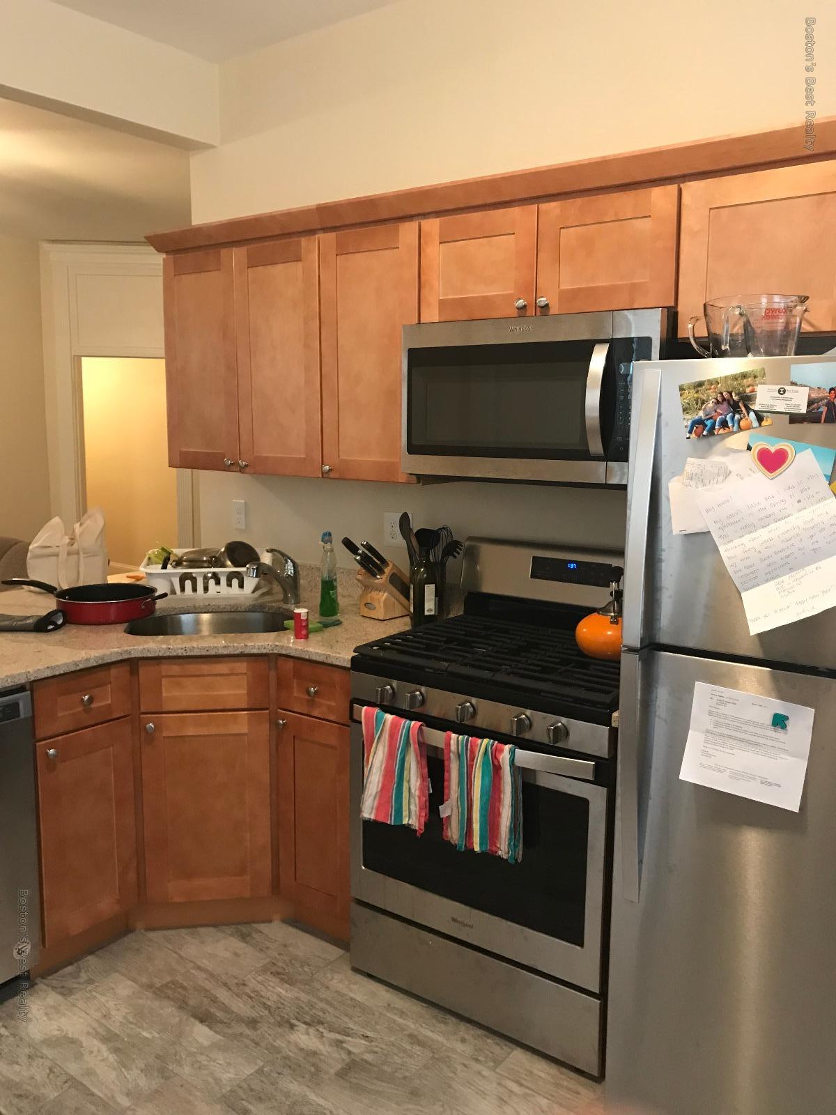 3 bed, 2 bath apartment for rent at 21 Chester St Unit 1, Allston — photo 2 of 9