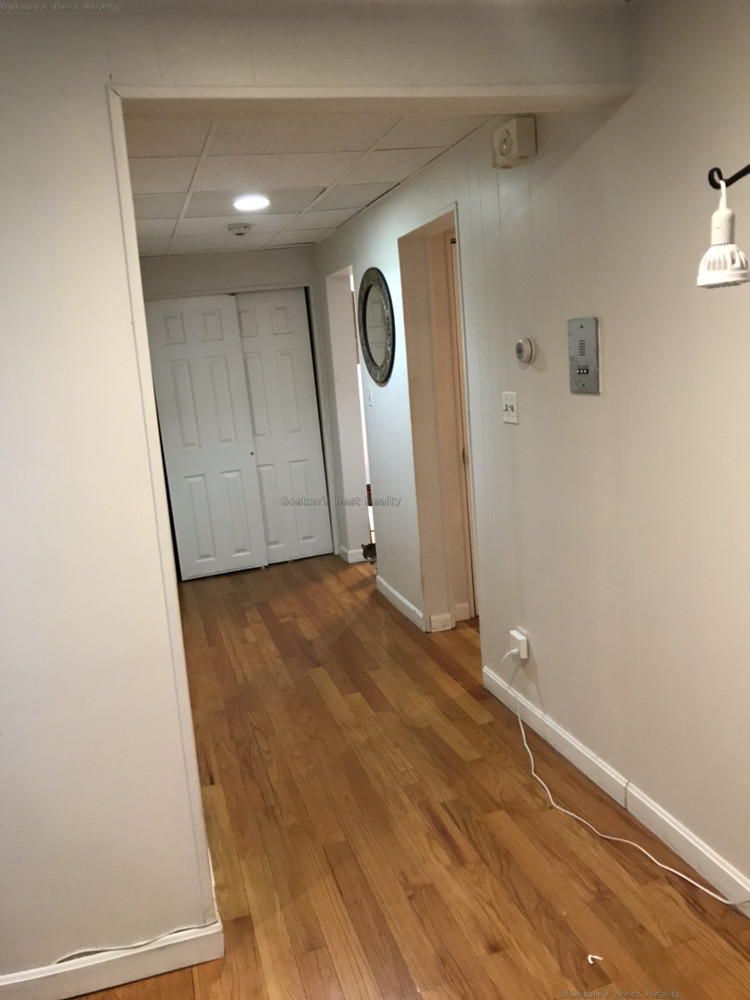 1 bed, 1 bath apartment for rent at 57 Longwood Ave Unit 1, Coolidge Corner — photo 5 of 5