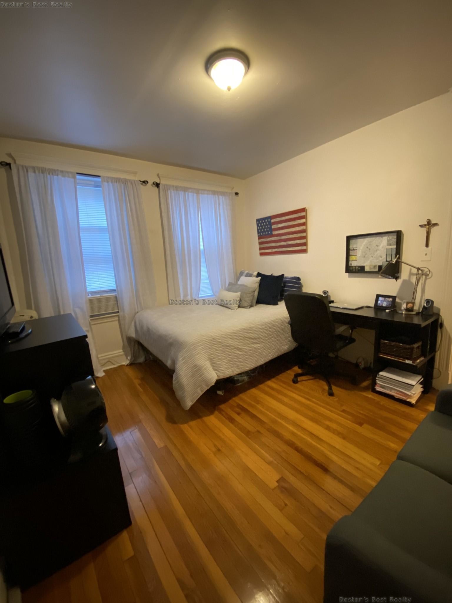 Studio bed, 1 bath apartment for rent at 80 Gordon St Unit AA, Brighton — photo 4 of 5