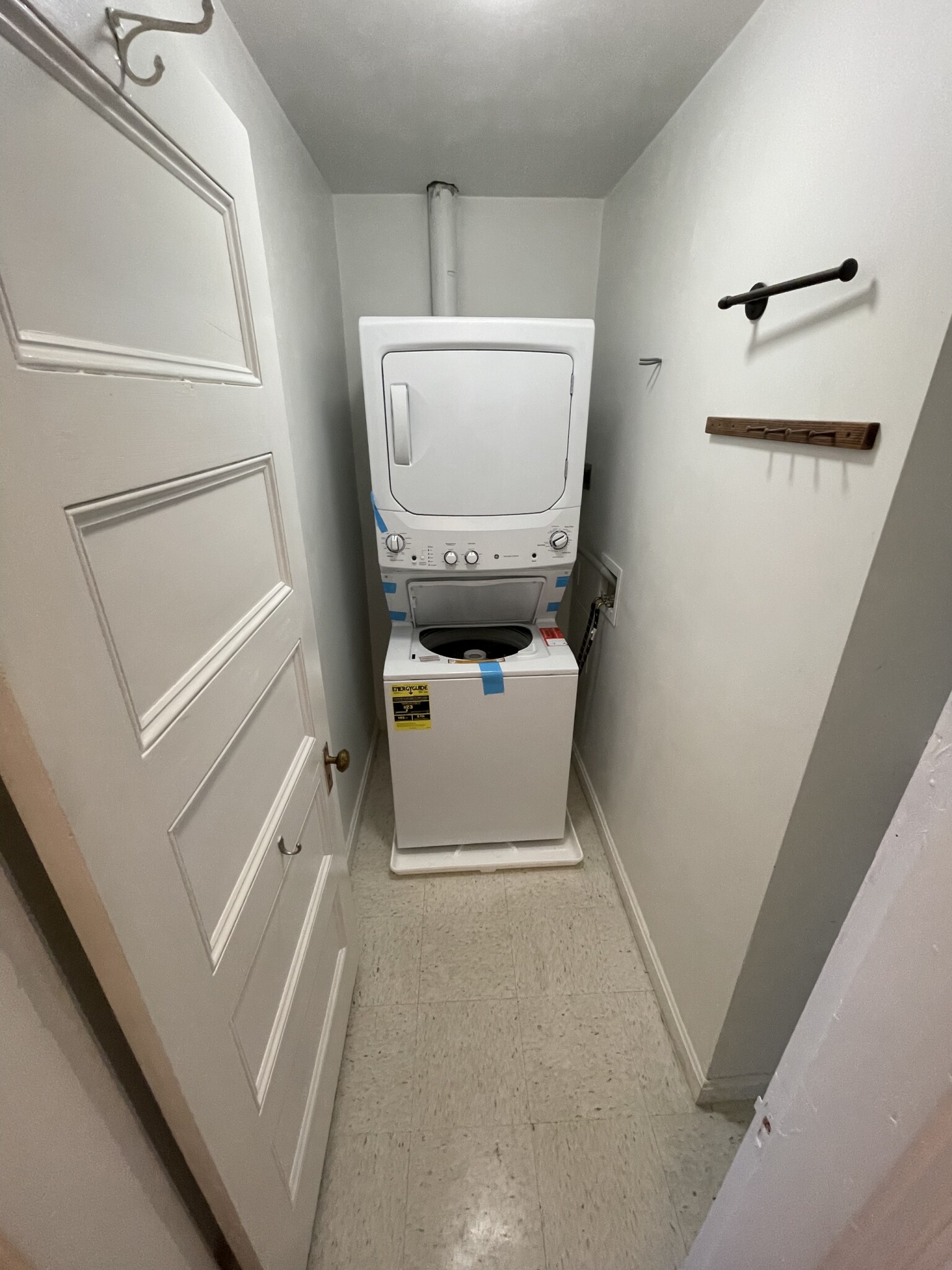 2 bed, 1 bath apartment for rent at 88 Wallingford Rd Unit 2, Brighton — photo 8 of 9