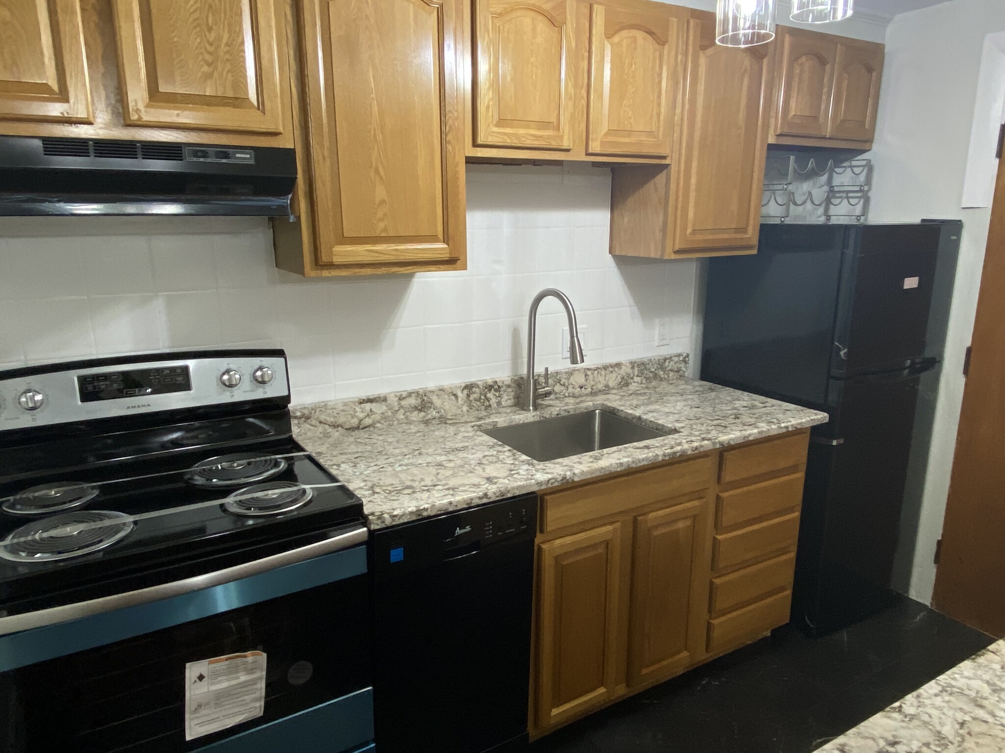 2 bed, 1 bath apartment for rent at 10 Commonwealth Ct Unit 4, Brighton — photo 1 of 5