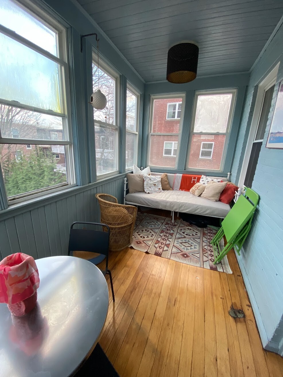 2 bed, 1 bath apartment for rent at 11 Englewood Ave Unit 12, Coolidge Corner — photo 8 of 10