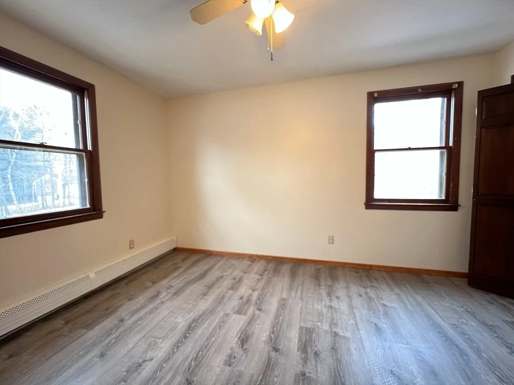 23 Hospital Rd, Templeton