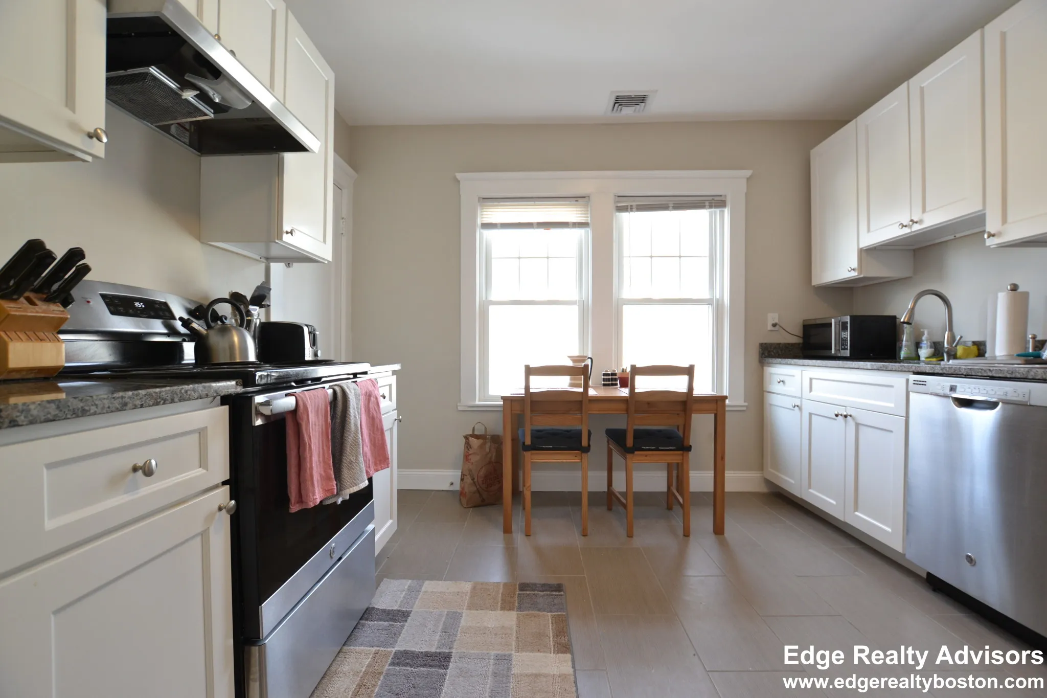 65 Bennett St, Oak Square