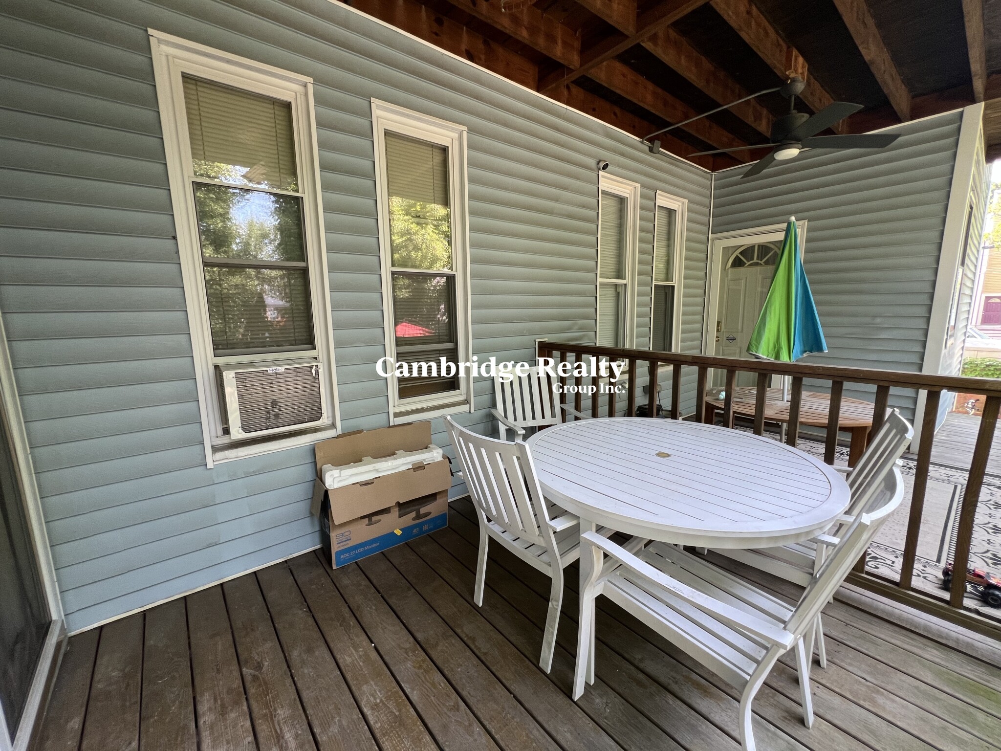 253 Washington St, The Port