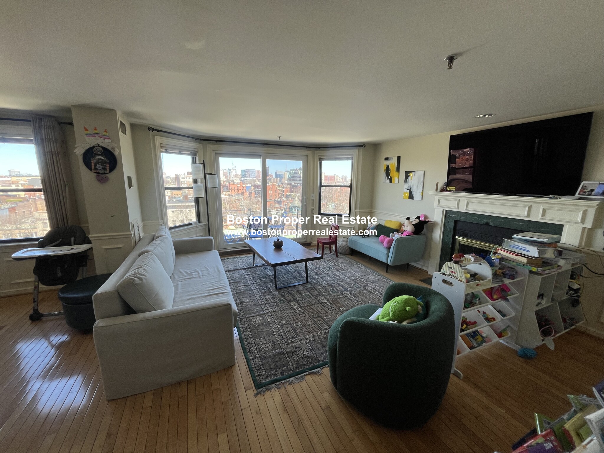 390 Commonwealth Ave, Back Bay