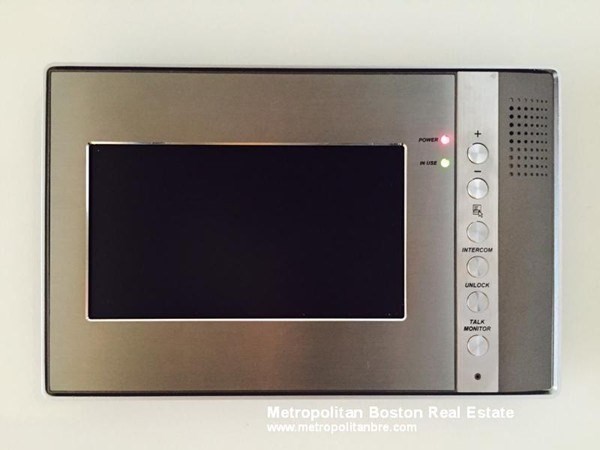 691 Massachusetts Ave, South End