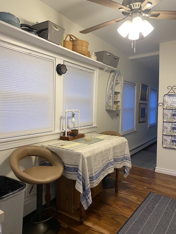 31 Hampton Cir, Hampton Hill