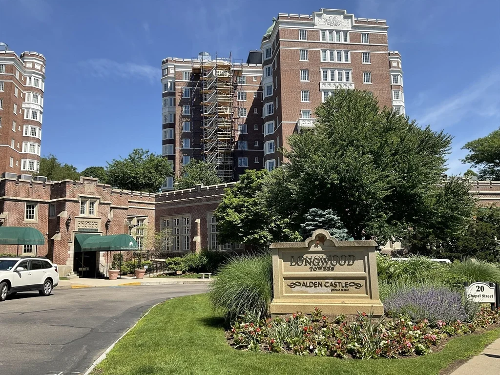 20 Chapel, Coolidge Corner