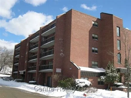 4 Cedar St, Wellesley