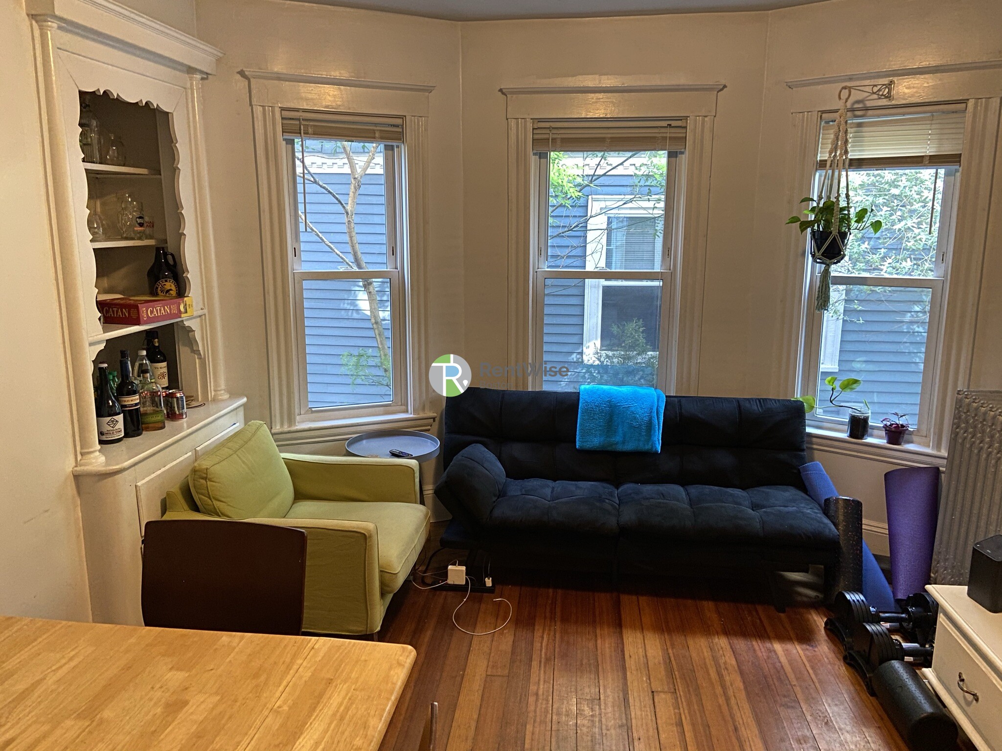 10 Cambridge Ter, Neighborhood Nine