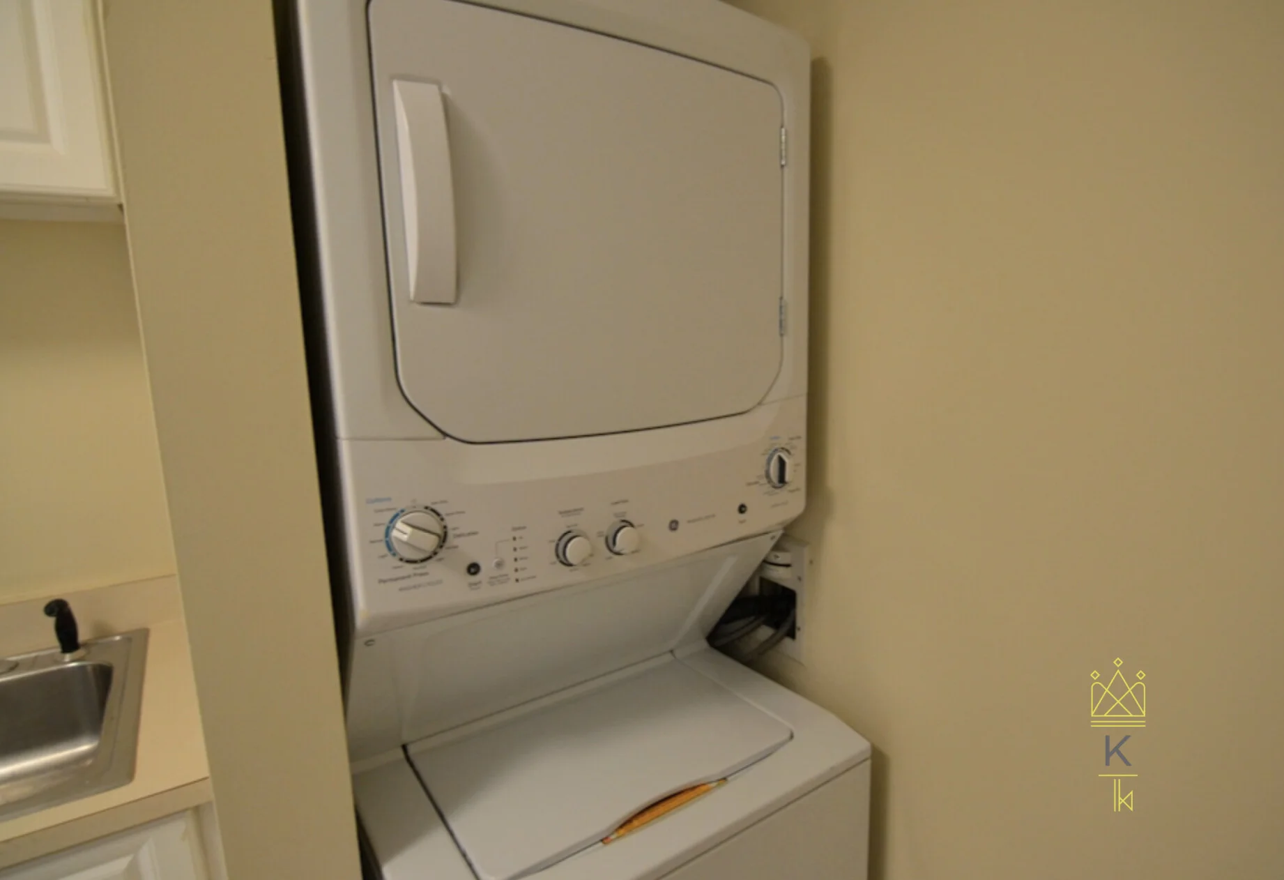 75 Peterborough St, Fenway