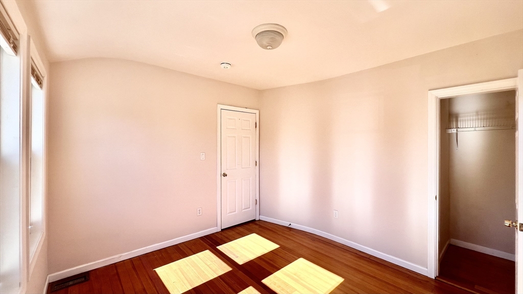 16 Miller Stile Rd, Quincy Center