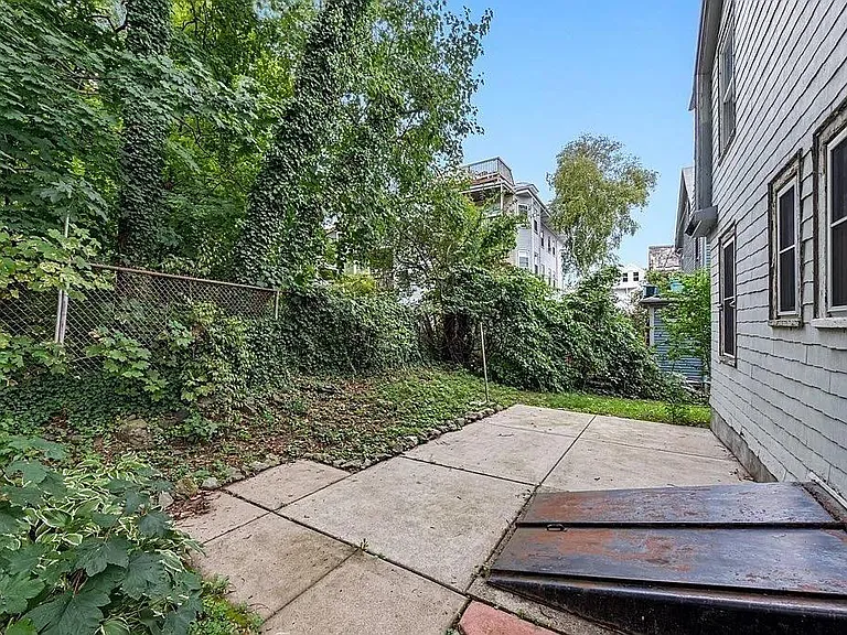 4 bed, 1.5 bath apartment for rent at 14 Eldora St Unit 14, Mission Hill — photo 17 of 17