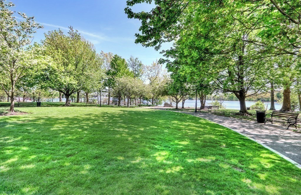 100 Station Landing, Medford