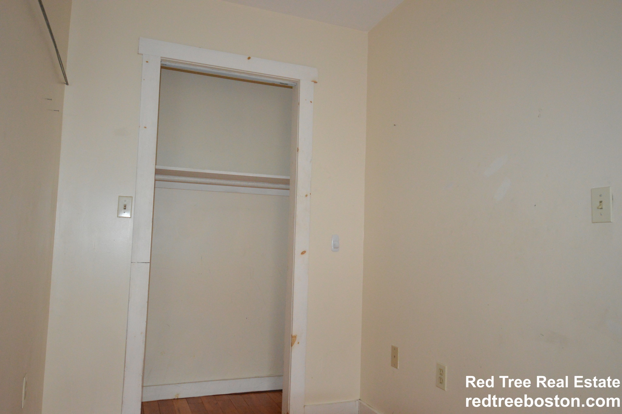 104 Hammond St, Mission Hill