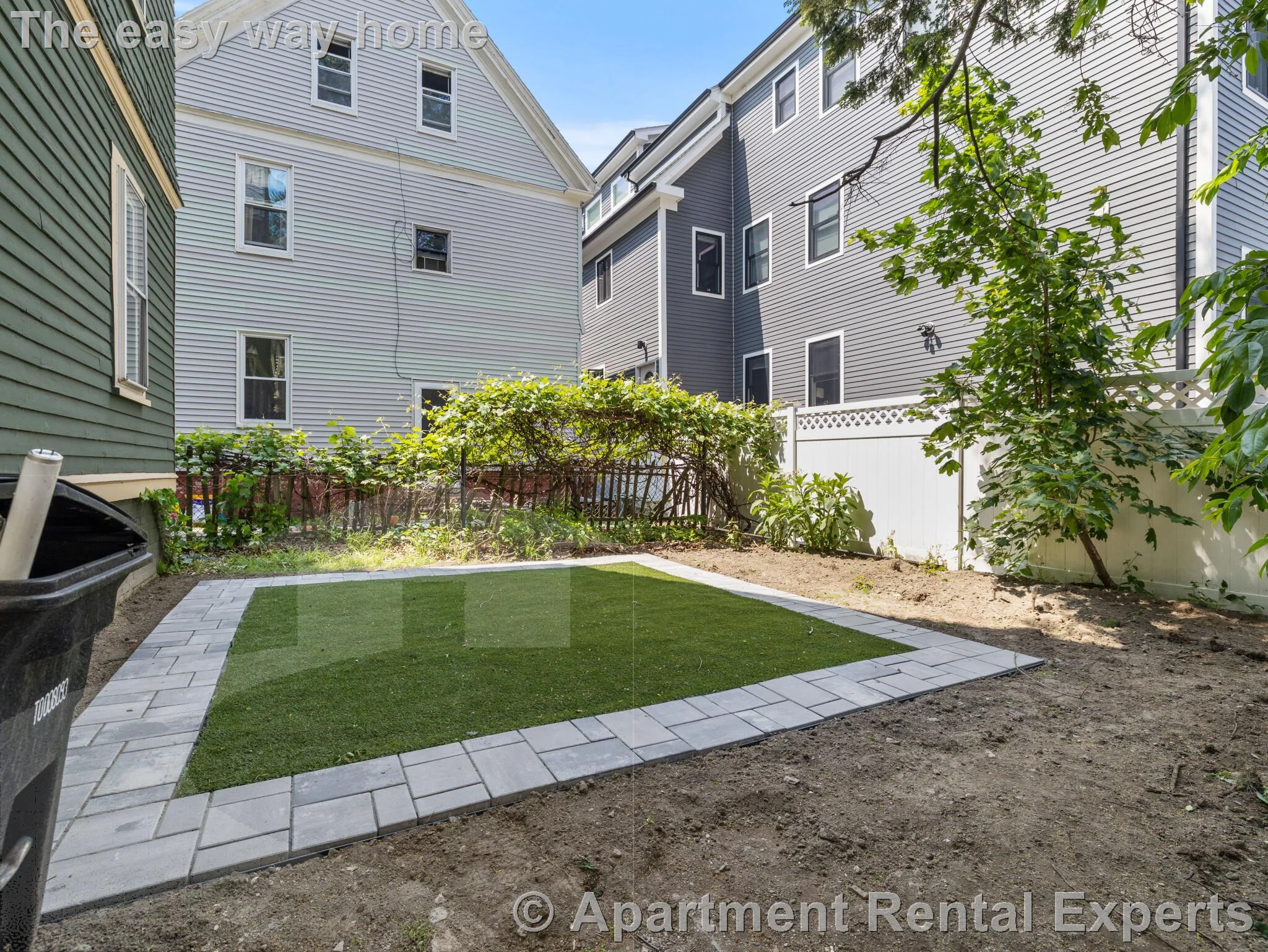 59 Hawthorne St, Davis Square