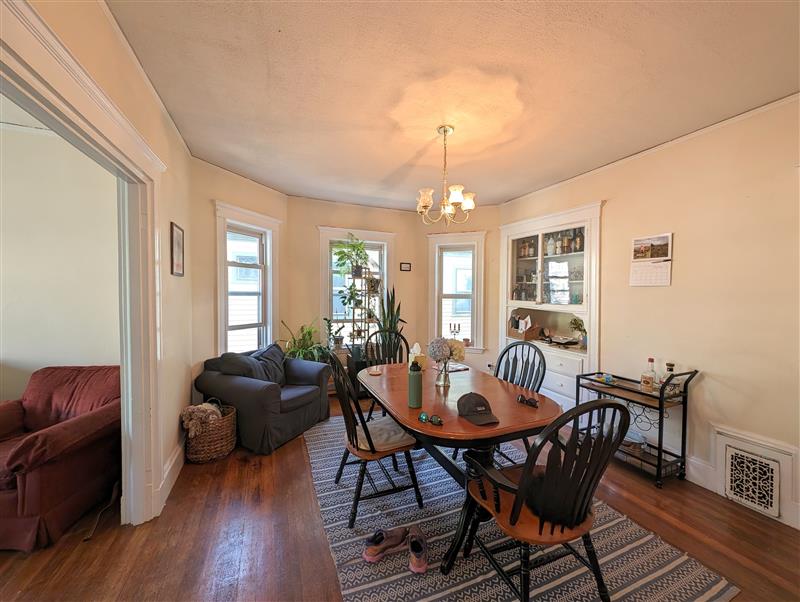 80 Pearson Rd, Tufts