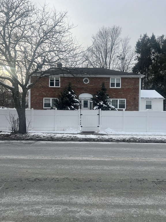 1117 Chestnut St, Newton Upper Falls