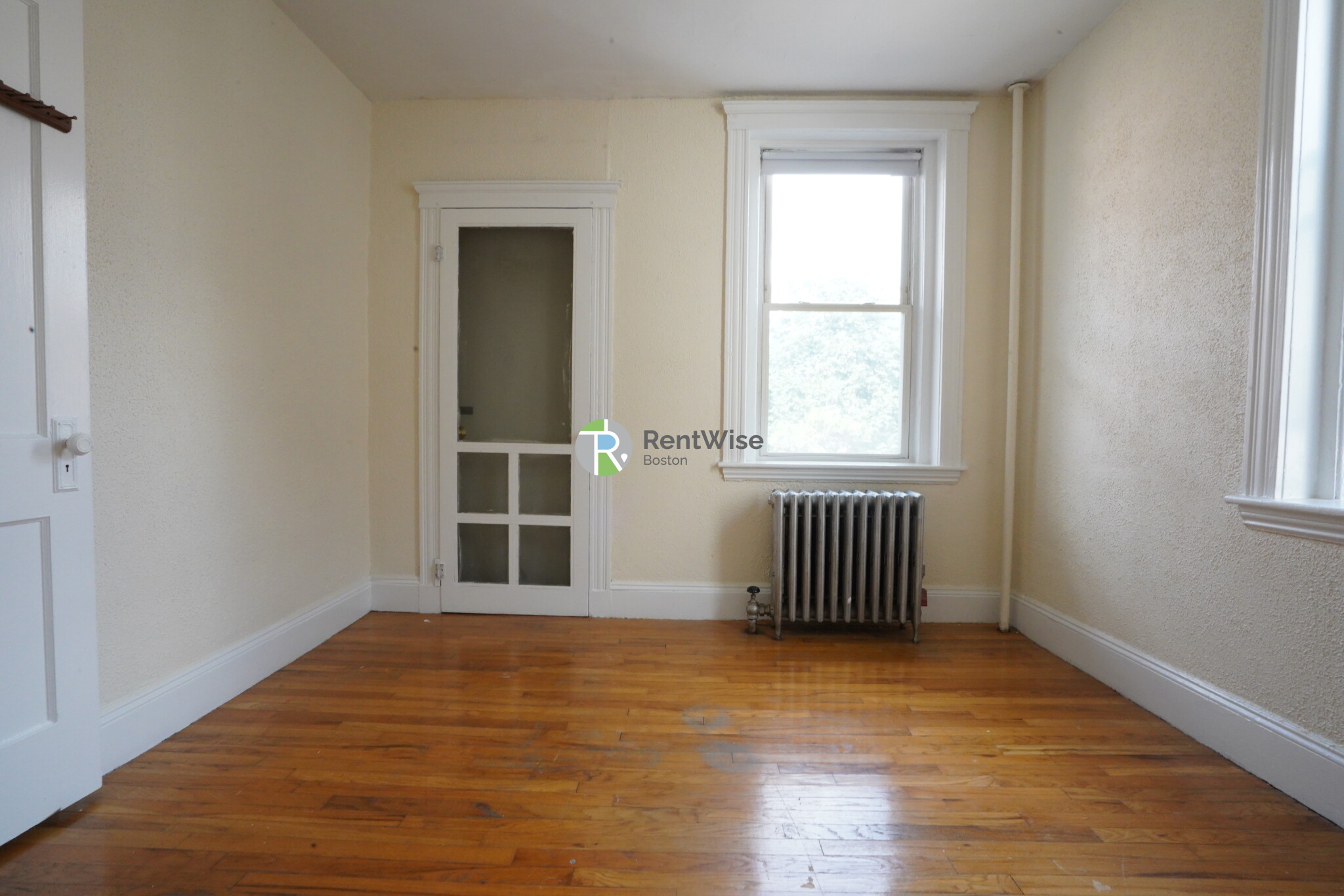 131 Washington St, Brighton