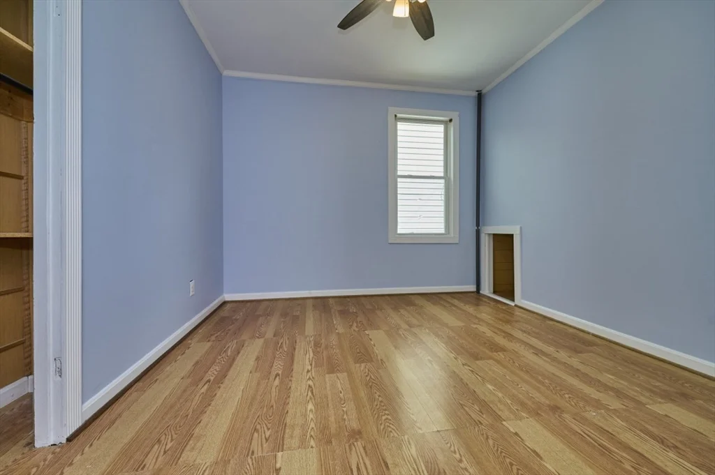 19 Whittier St, Lynn