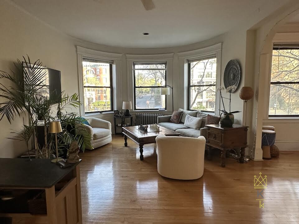 1100 Beacon St, Brookline