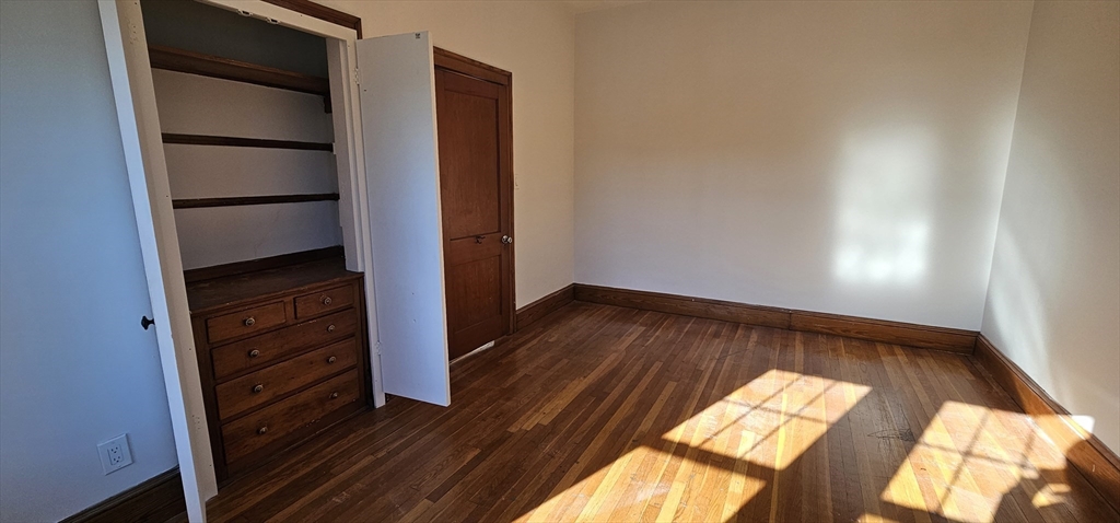 14 Harding Ave, Everett