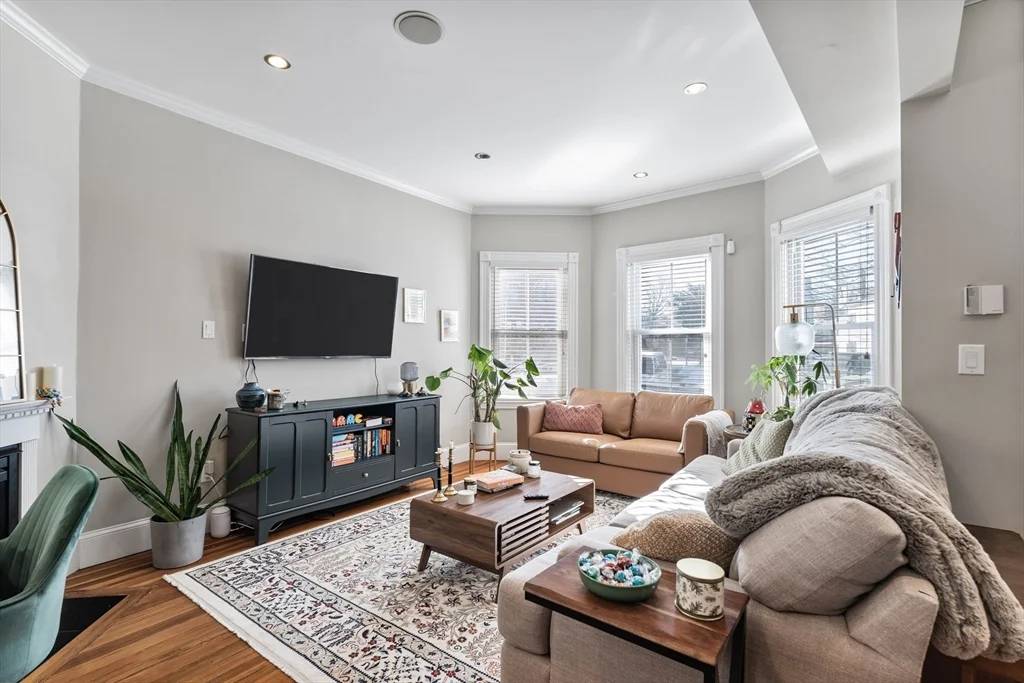 200 Emerson St, South Boston