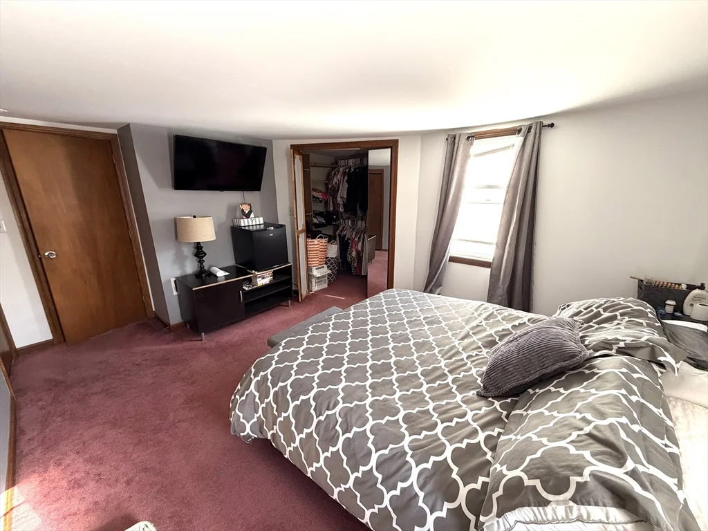 75 Lincoln St, Waltham