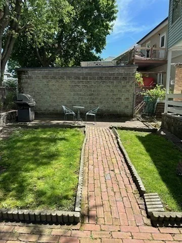 32 Gourley Rd, Tufts University