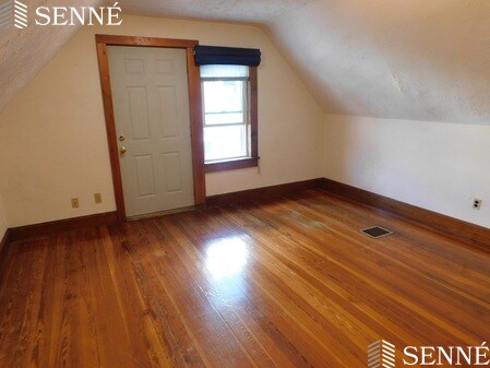 53 Porter Rd, North Cambridge