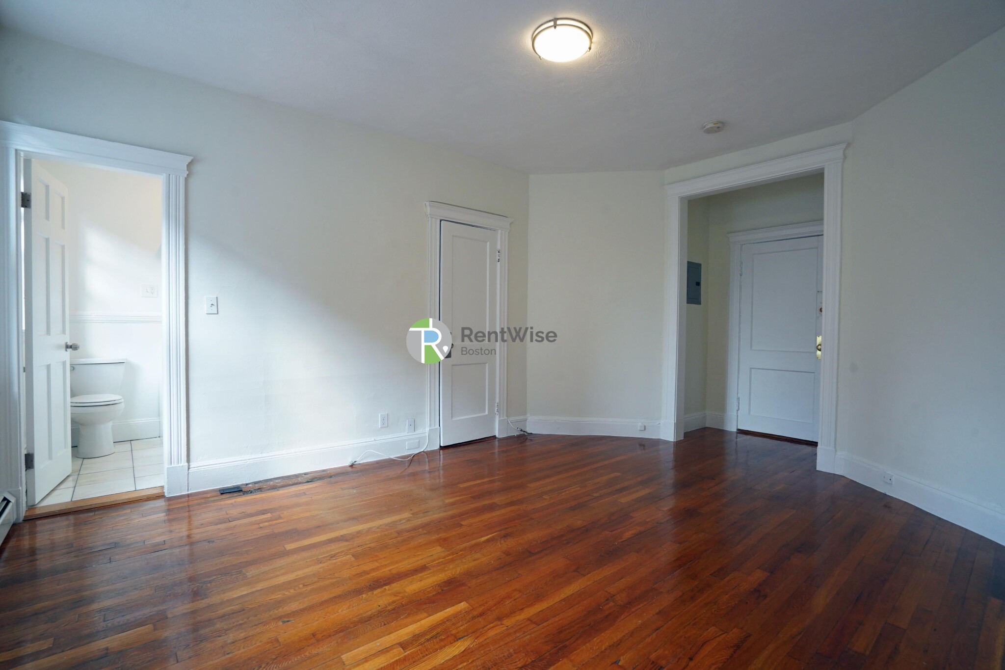 82 Brainerd Rd, Allston