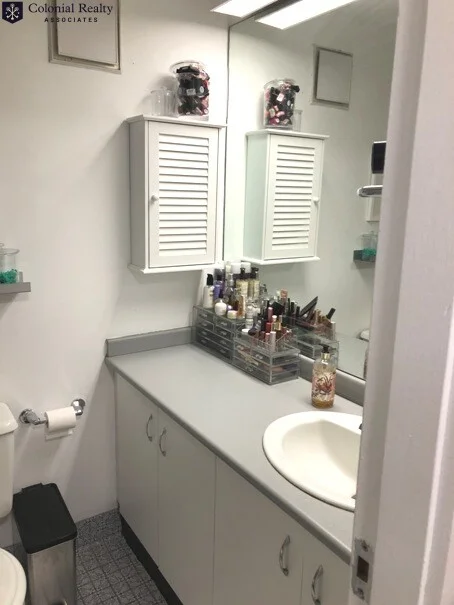 63 Brookline Ave, Fenway