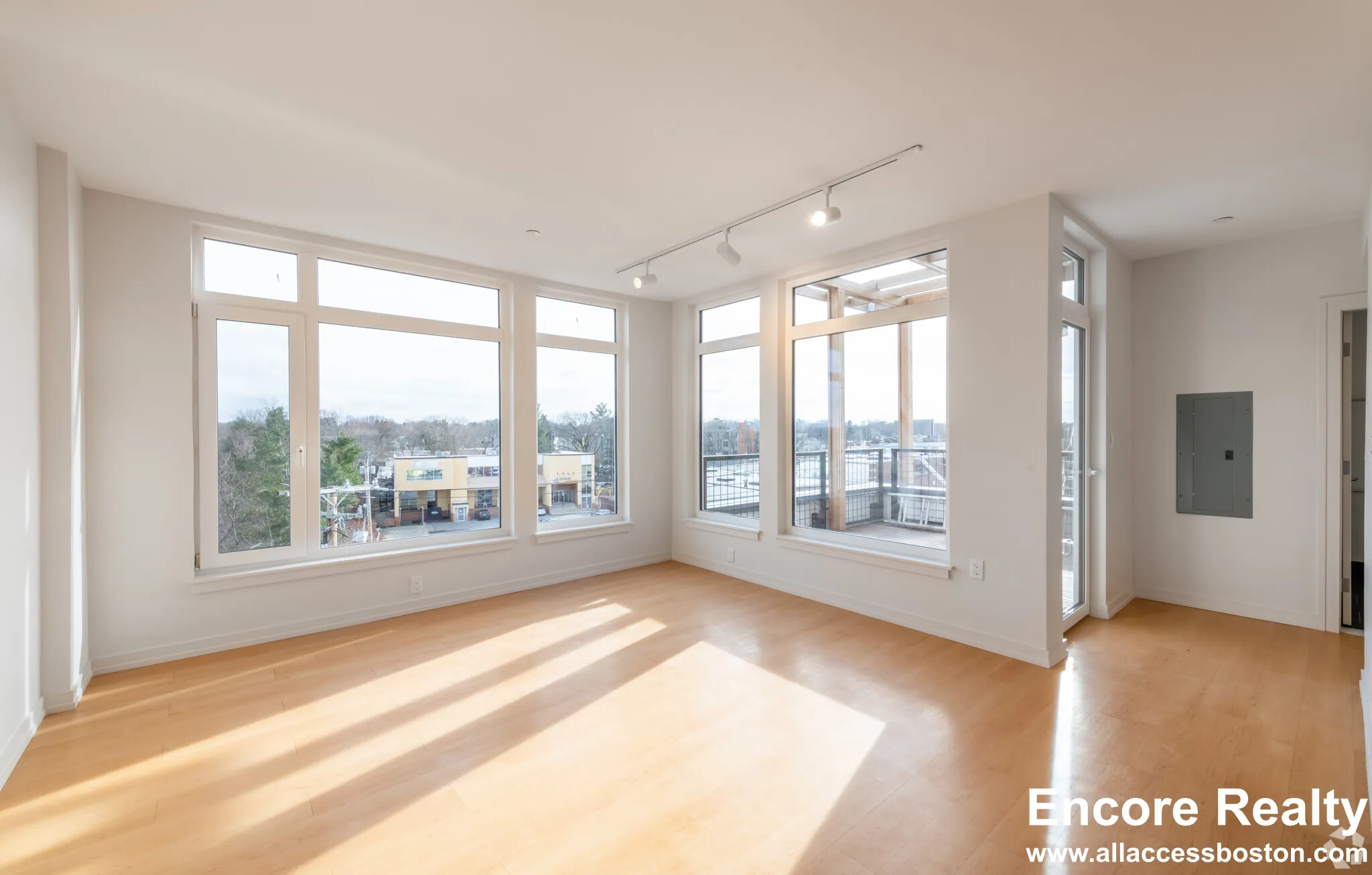 77 New St, Neighborhood Nine