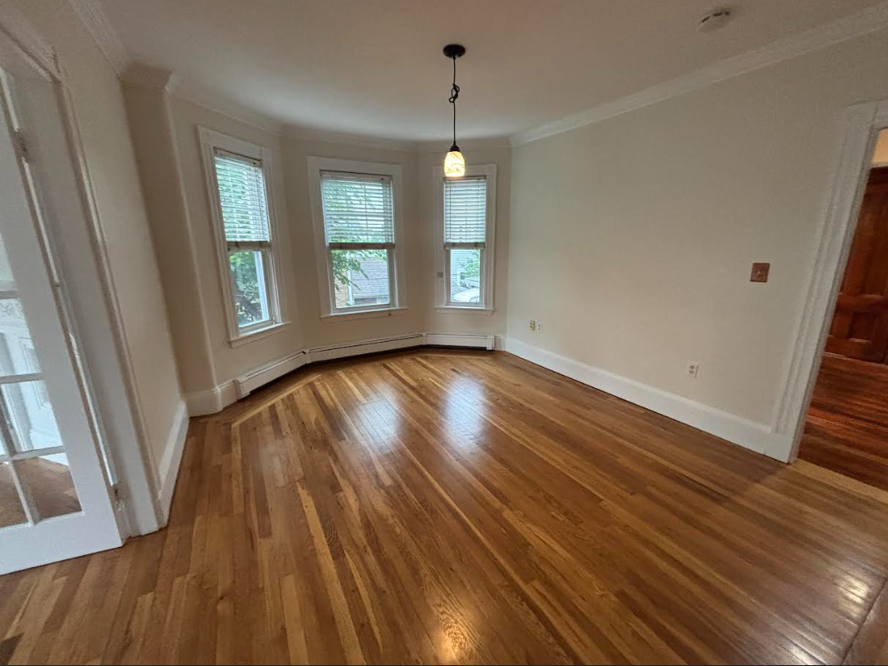 14 Greenwood Ter, Ward Two