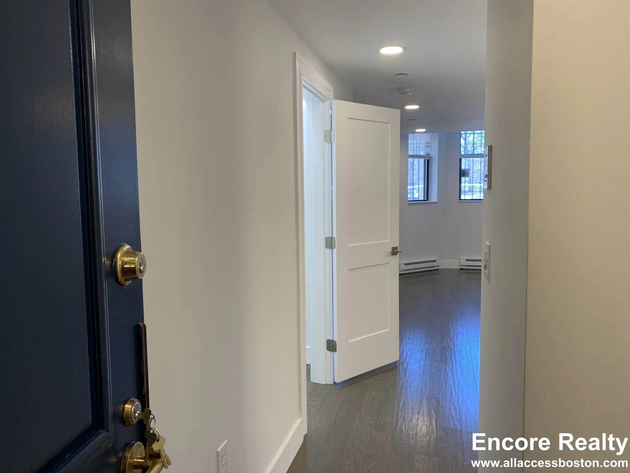 98 Queensberry St, Fenway